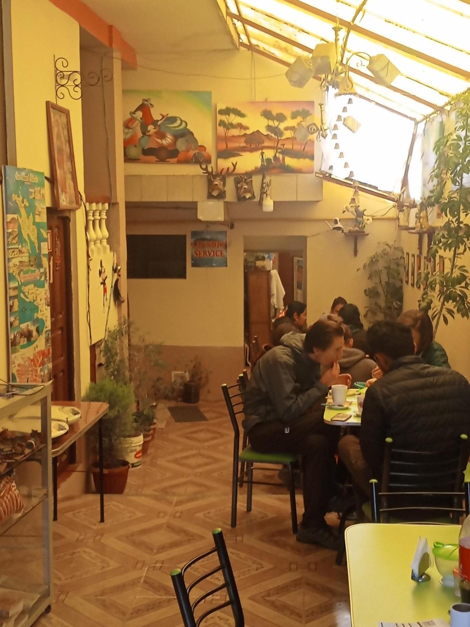 Hostal Puerto Alegre Копакабана Екстериор снимка